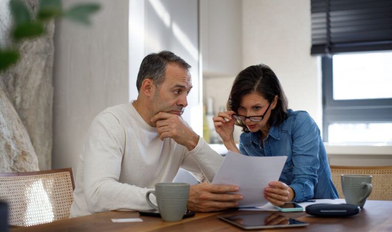 ¿Qué pasa si una empleada de hogar trabaja sin contrato?