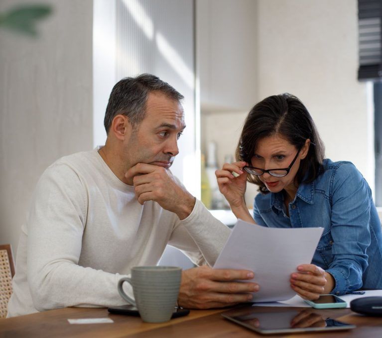 ¿Qué pasa si una empleada de hogar trabaja sin contrato?